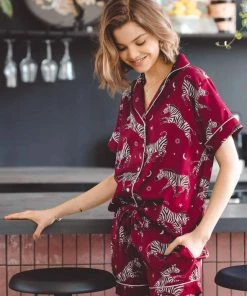 Averie Sleep For Her Isabis Two-Piece Short Pajama Set (Deep Berry)