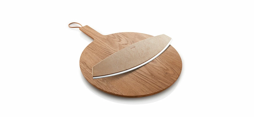Eva Solo CUTTING BOARD ROUND WOOD WITH HANDLE Host/Hostess Eva Solo CUTTING BOARD ROUND WOOD WITH HANDLE Host/Hostess