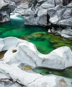 Teneus Publishing Gifts By Occasion Water. A Journey Through The Element By Rudi Sebastian