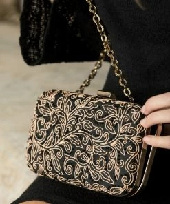 Lori Weitzner Athena Clutch Gifts By Recipient