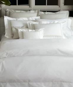 Sheeting Classic Chain Bedding Collection By Matouk