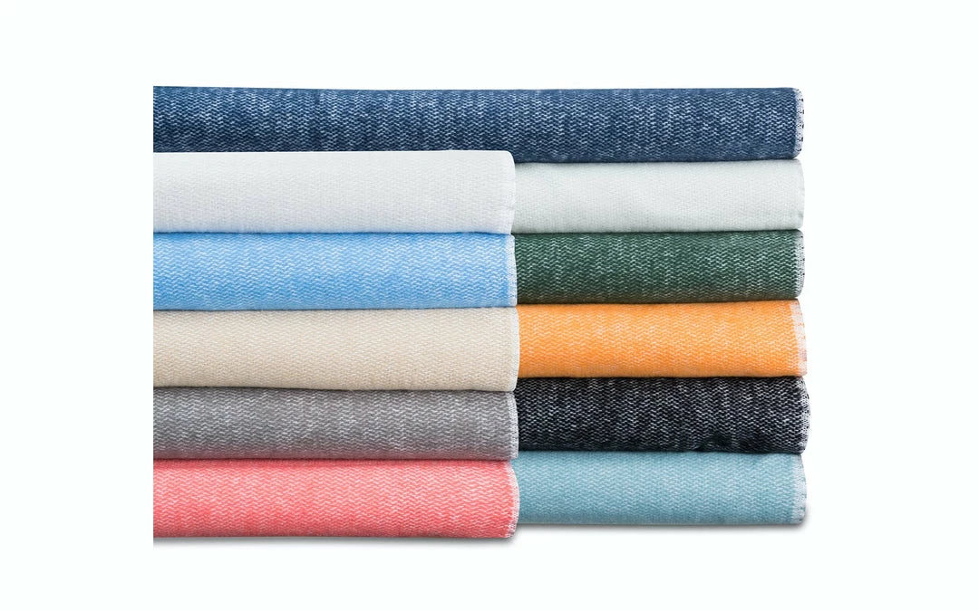 Pillows Pezzo Throws Collection By Matouk Pillows Pezzo Throws Collection By Matouk