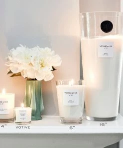 Candles & Home Fragrances VOYAGE ET CIE BOIS DE ROSE CANDLE (Available In 4 Sizes) 4 Candles & Home Fragrances VOYAGE ET CIE BOIS DE ROSE CANDLE (Available In 4 Sizes)