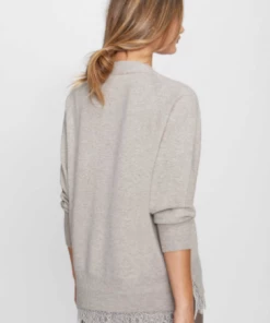 Brochu Walker Pullover Women's Lace Vee Looker Gifts By Recipient