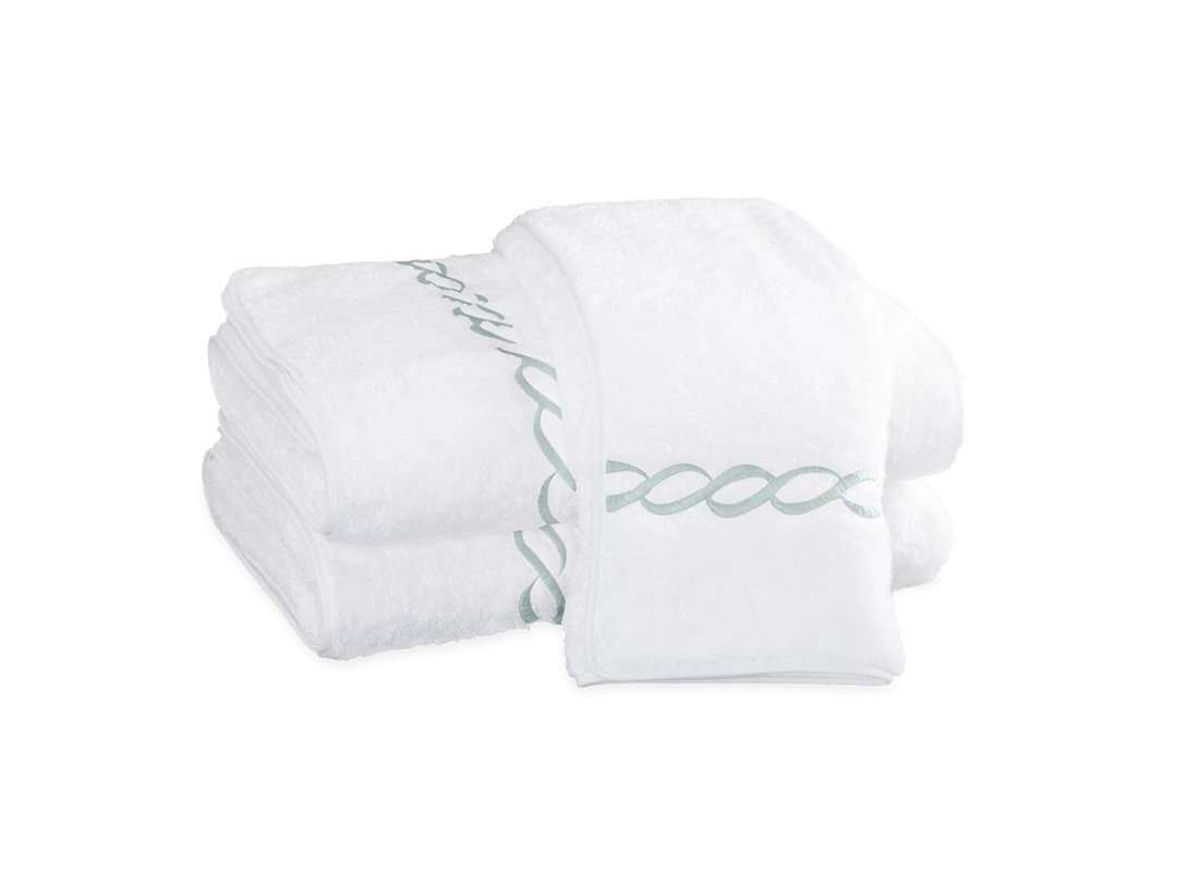 Classic Chain Towels Collection By Matouk Host/Hostess Classic Chain Towels Collection By Matouk Host/Hostess