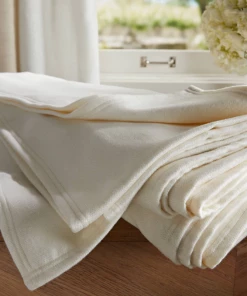 Pillows Como Blanket By Legna