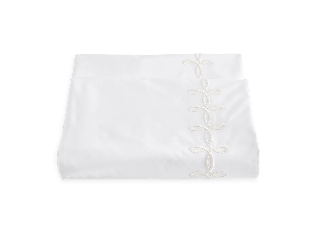 Sheeting Gordian Knot Bedding Collection By Matouk Sheeting Gordian Knot Bedding Collection By Matouk