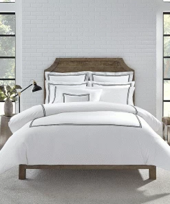 Host/Hostess Sferra Grande Hotel Bedding Collection (Flat Sheets And Fitted Sheets)