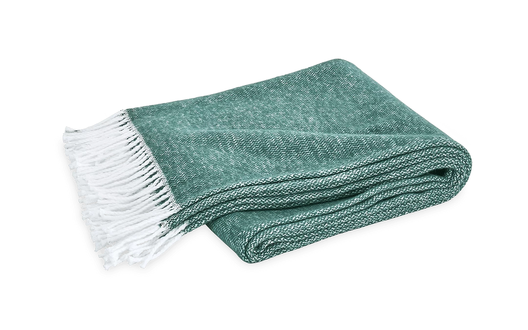 Pillows Pezzo Throws Collection By Matouk Pillows Pezzo Throws Collection By Matouk