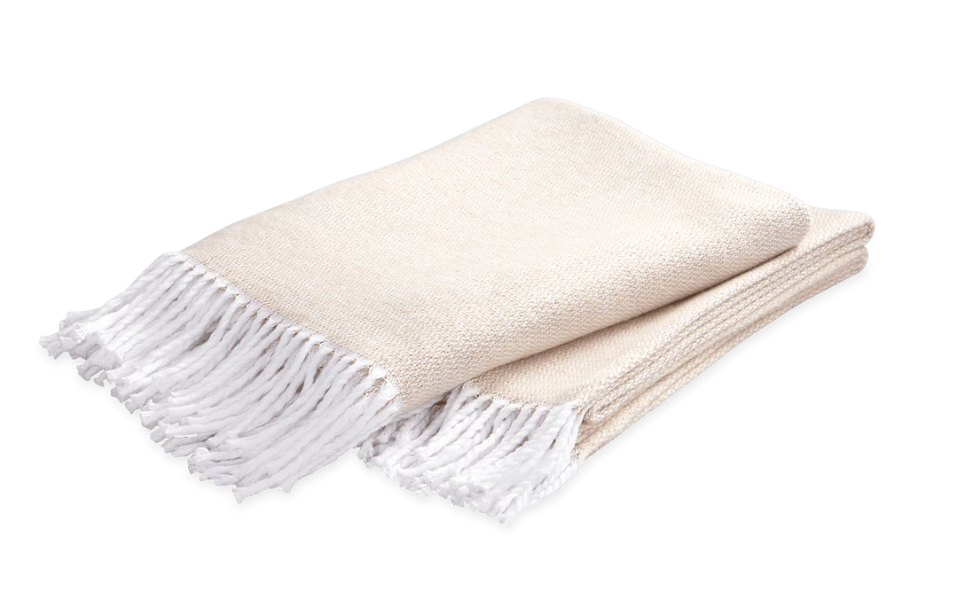 Pillows Pezzo Throws Collection By Matouk Pillows Pezzo Throws Collection By Matouk