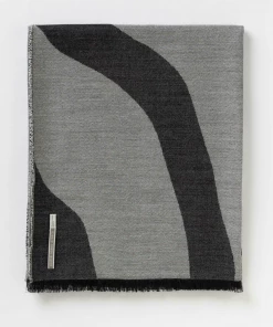 Zigby Pattern Throw By Alicia Adams Gifts By Occasion