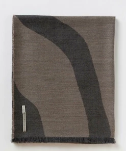 Zigby Pattern Throw By Alicia Adams Gifts By Occasion