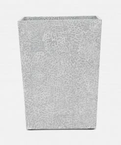 Pigeon & Poodle Host/Hostess Bath Collection (Silver And White Lacquered Eggshell)