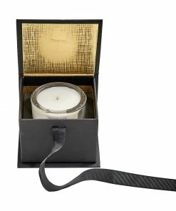 VOYAGE ET CIE TUBEROSA CANDLE (Available In 4 Sizes) Candles & Home Fragrances 2 VOYAGE ET CIE TUBEROSA CANDLE (Available In 4 Sizes) Candles & Home Fragrances