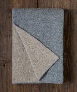 Throw Collection Aspen By Alicia Adams