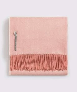 Throw Collection Classic Herringbone Alpaca By Alicia Adams Gifts By Occasion 23 Throw Collection Classic Herringbone Alpaca By Alicia Adams Gifts By Occasion