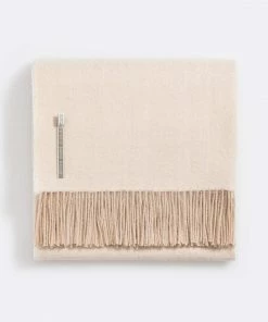Throw Collection Classic Herringbone Alpaca By Alicia Adams Gifts By Occasion 25 Throw Collection Classic Herringbone Alpaca By Alicia Adams Gifts By Occasion