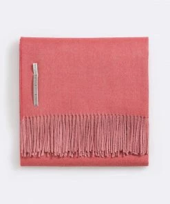 Throw Collection Classic Herringbone Alpaca By Alicia Adams Gifts By Occasion 5 Throw Collection Classic Herringbone Alpaca By Alicia Adams Gifts By Occasion