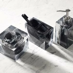 Kassatex Host/Hostess Black & Acrylic Soap Dish Kassatex Host/Hostess Black & Acrylic Soap Dish