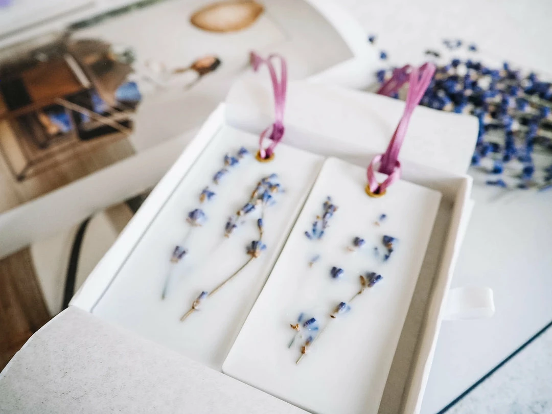 HL Candle Studio Host/Hostess Scented Wax Tablets HL Candle Studio Host/Hostess Scented Wax Tablets