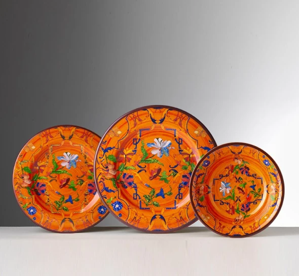 Pancale Orange Melamine (Available In 3 Sizes) By Mario Luca Giusti Host/Hostess Pancale Orange Melamine (Available In 3 Sizes) By Mario Luca Giusti Host/Hostess